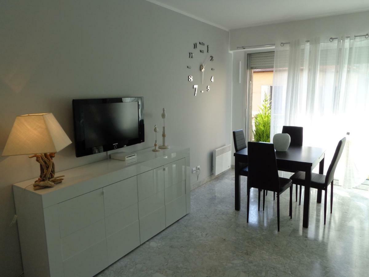 Residence Albert Premier Мантон Екстер'єр фото